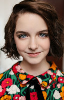 Mckenna Grace photo #