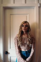 photo 7 in Meg Donnelly gallery [id1044381] 2018-06-14