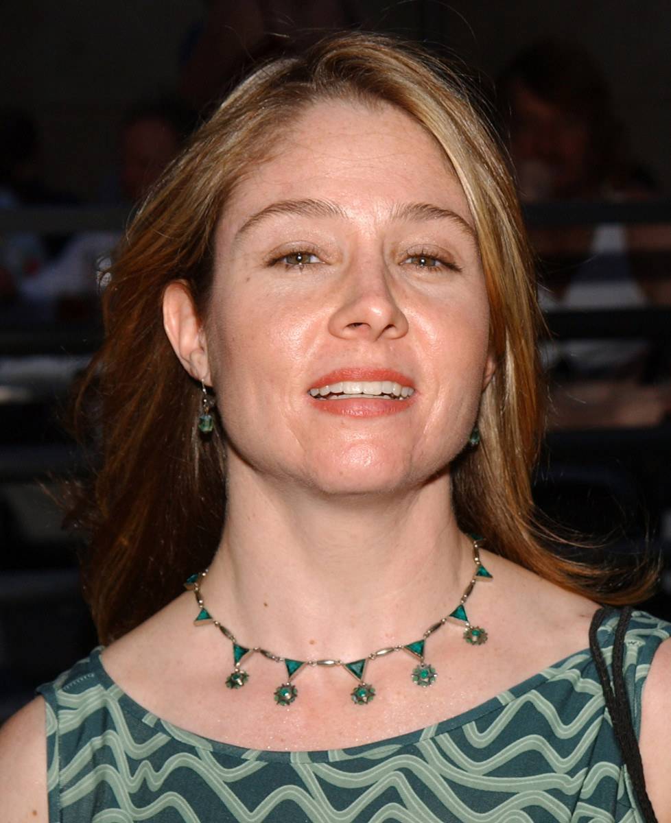 Megan Follows photo 1 of 41 pics, wallpaper photo 692151 ThePlace2