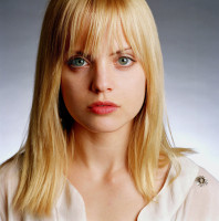 Mena Suvari photo #