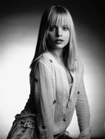 Mena Suvari photo #