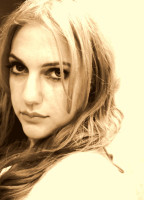 Meryem Uzerli photo #