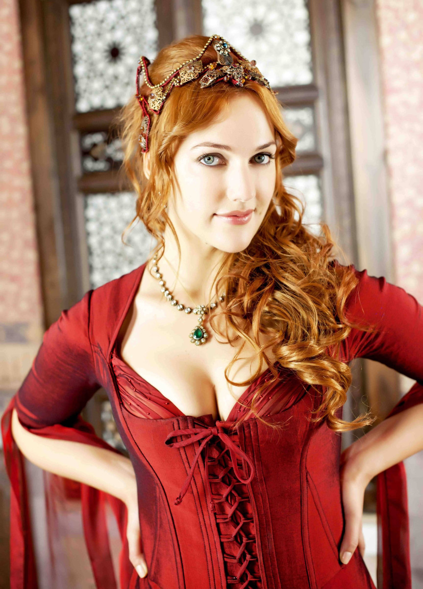 Meryem Uzerli: pic #582015