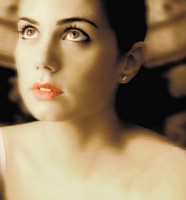 photo 21 in Mia Kirshner gallery [id53442] 0000-00-00