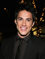 Michael Trevino photo #