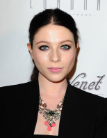 Michelle Trachtenberg photo #