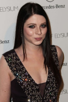 Michelle Trachtenberg photo #