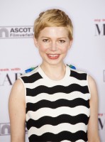 photo 24 in Michelle Williams(actress) gallery [id449045] 2012-02-20