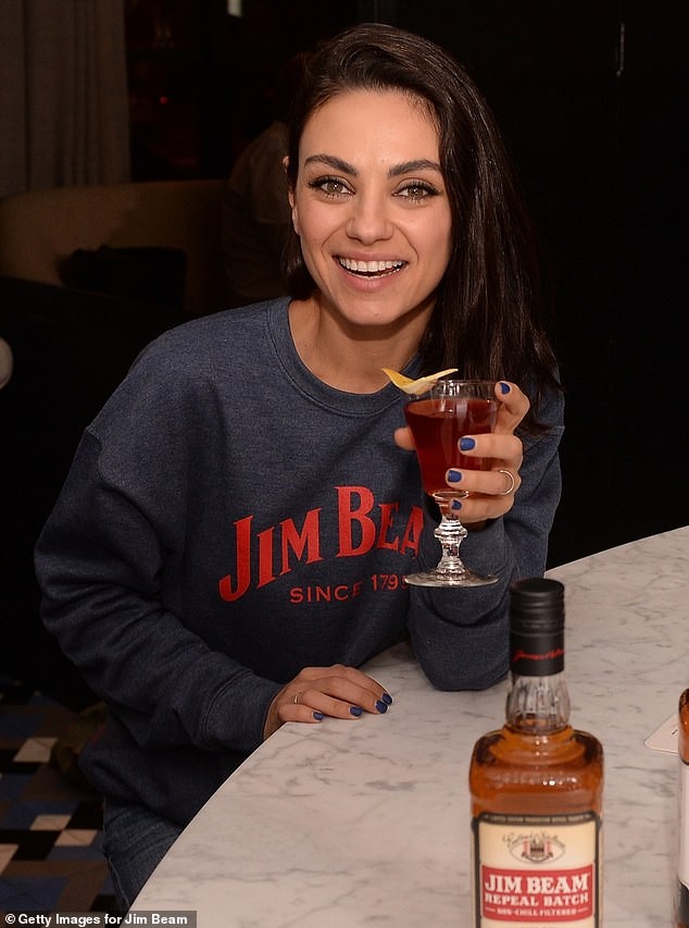 Mila Kunis: pic #1090806