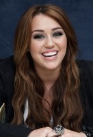 Miley Cyrus pic #403628
