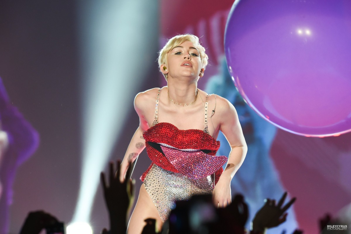 Miley Cyrus: pic #706600