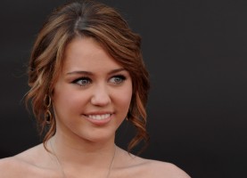 photo 17 in Miley Cyrus gallery [id129551] 2009-01-26