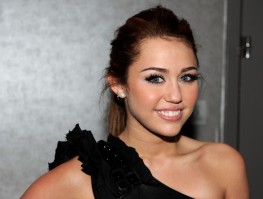 photo 5 in Miley Cyrus gallery [id408385] 2011-10-03