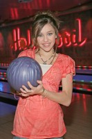 photo 8 in Miley Cyrus gallery [id147872] 2009-04-17