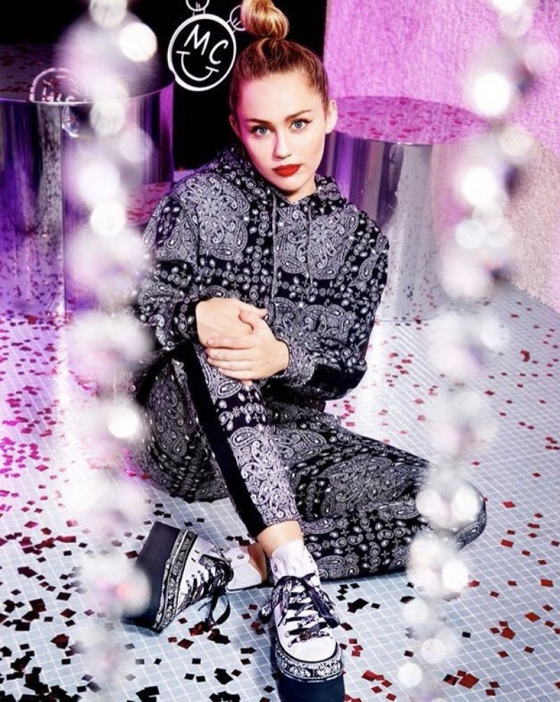 Miley Cyrus: pic #1034336