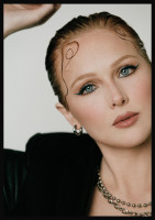 Molly C. Quinn photo #