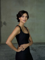 Morena Baccarin photo #