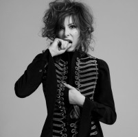 Mylene Farmer photo #