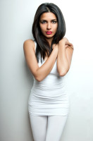 Nadia Ali photo #