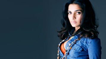 Nadia Ali photo #