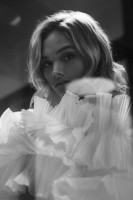 Natalie Alyn Lind photo #