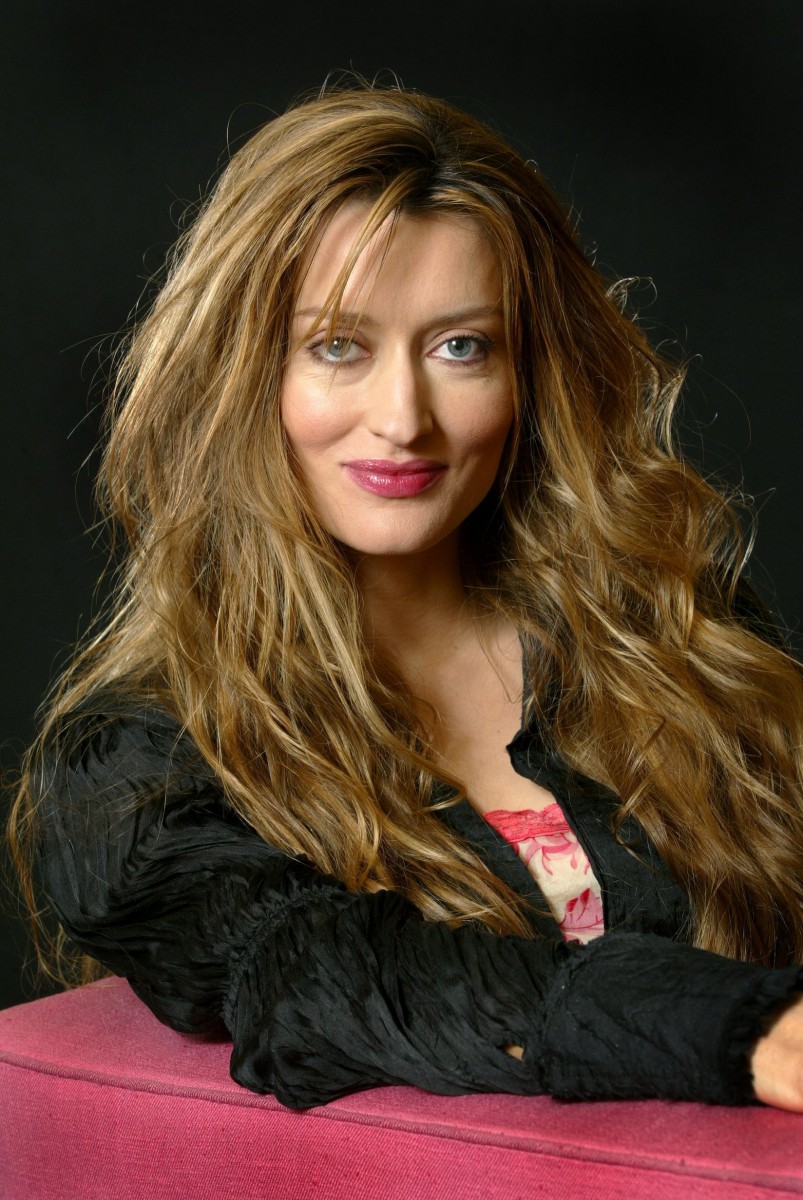 Natascha McElhone: pic #471109