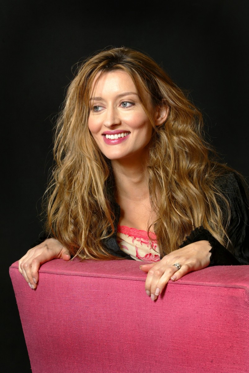 Natascha McElhone: pic #200201