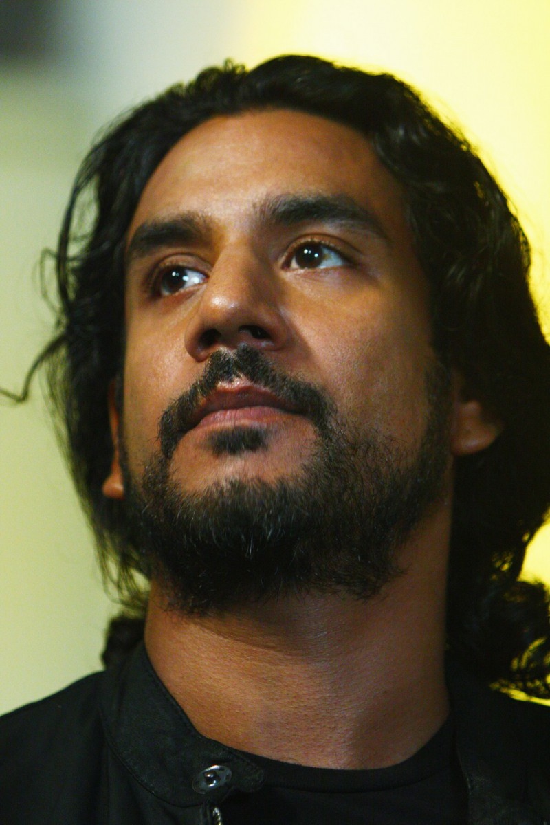 Naveen Andrews: pic #188544