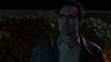 Nestor Carbonell photo #