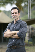 Nestor Carbonell photo #