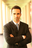 Nestor Carbonell photo #