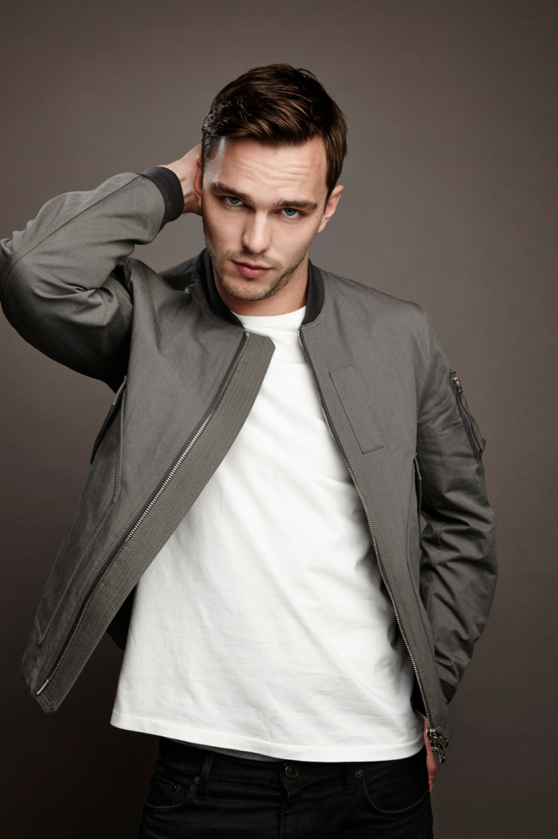 Nicholas Hoult Photo 226 Of 235 Pics Wallpaper Photo 822072 Theplace2