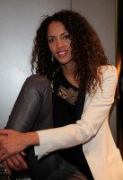 Noemie Lenoir photo #