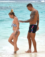 Olivia Buckland photo #