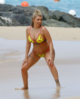 Olivia Buckland photo #