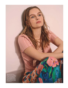 photo 4 in Olivia DeJonge gallery [id1187005] 2019-10-30