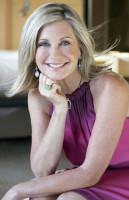 Olivia Newton-John photo #