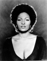 Pam Grier photo #