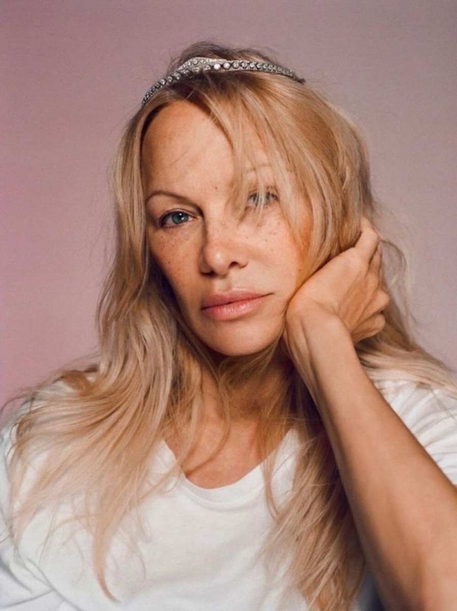 Pamela Anderson: pic #1323688