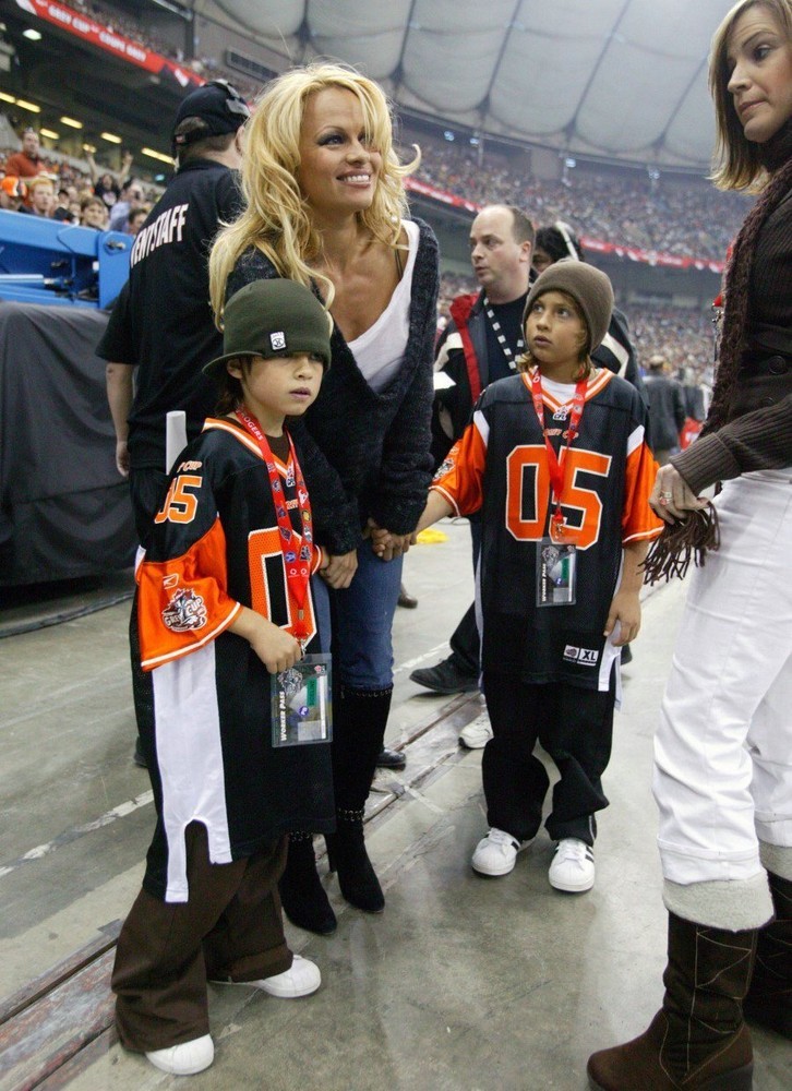 Pamela Anderson: pic #743898