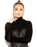 Paris Berelc photo #