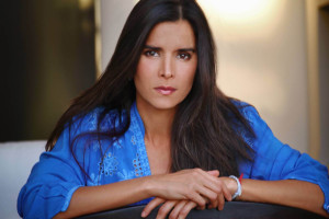 Patricia Velasquez photo #