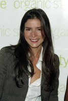 Patricia Velasquez photo #