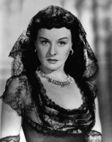 Paulette Goddard photo #