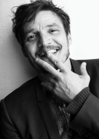 Pedro Pascal photo #