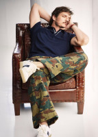 Pedro Pascal photo #