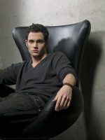 Penn Badgley photo #