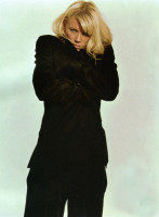 Peta Wilson photo #