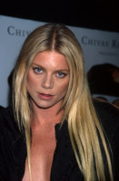 Peta Wilson photo #