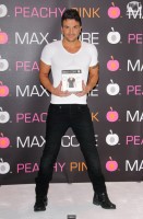 photo 13 in Peter Andre gallery [id417405] 2011-11-14